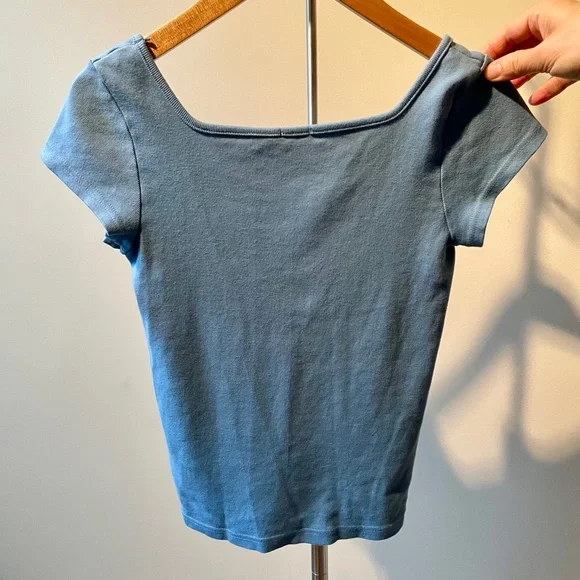 Brandy Melville Mabel Top - Picture 2 of 3